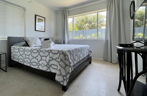 Central Business District House | Private and Spacious 2 Bedroom Home, 2 Bathrooms.