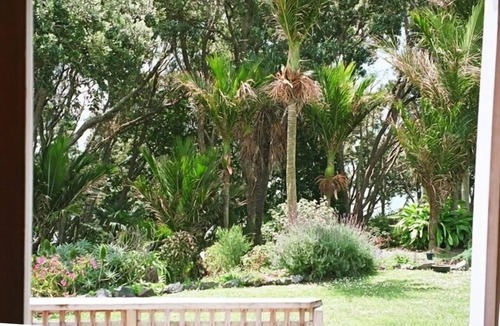 Beachlands House | Private and Sunny! Own pathway to Beach