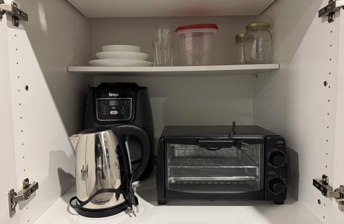 Sudbury Apartment | Private Apartment | Ideal for Business & Couples