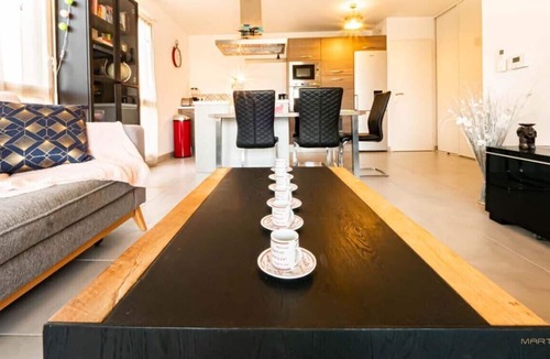 Castelnau-le-Lez Apartment | Private apartment - Terrace - Near Montpellier