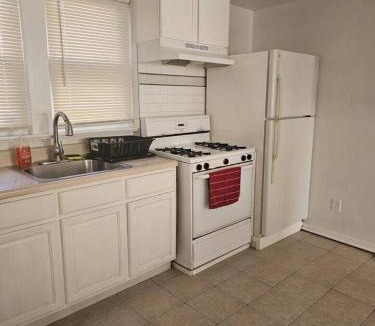 Paterson Apartment | Private apartment with 1 bedroom and 1 bathroom, MetLife Stadium FIFA World Cup 25 minutes away
