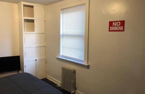 Paterson Apartment | Private apartment with 1 bedroom and 1 bathroom, MetLife Stadium FIFA World Cup 25 minutes away