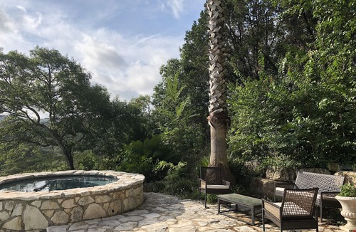 Rob Roy On The Lake House | Private Austin Oasis: Luxe Home with Amazing Views & Infinity Pool
