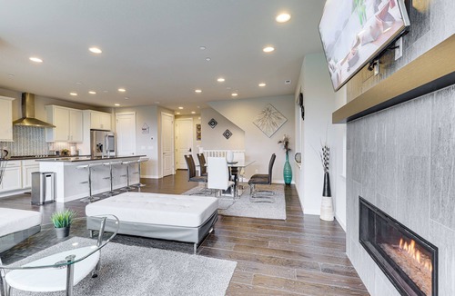 Snoqualmie Ridge House | Private Balcony! Mtn-View Snoqualmie Townhome