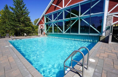Oro-Medonte Apartment | Private Balcony Suite with Jacuzzi Off of Bedroom