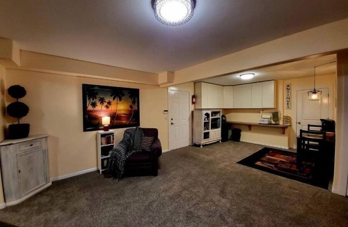 Crawfordsville Apartment | Private Basement Apartment