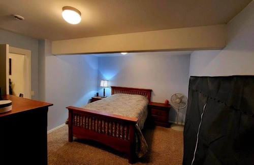 Crawfordsville Apartment | Private Basement Apartment