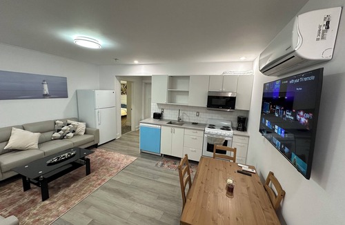 Bedford House | Private Basement Suite - 2 Bedrooms