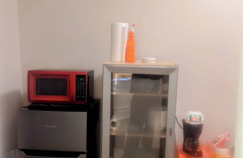 Harrisburg House | Private bath/independent unit/sparkling/private parking