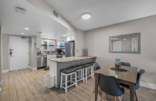Belle Vista Condo | Private Beach Access | Balcony w/Beach + Pool View