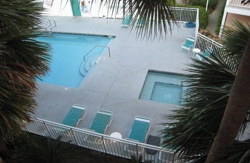 Miramar Beach Condo | Private Beach access-last week of July still available!