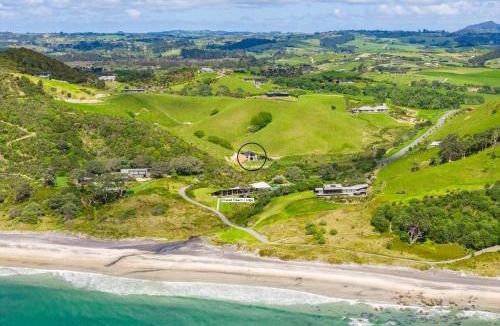 Mangawhai Heads House | Private Beach Access - Mangawhai