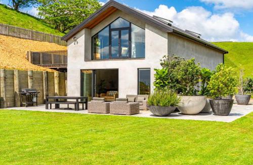 Mangawhai Heads House | Private Beach Access - Mangawhai