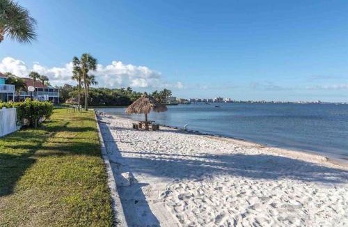 Bayview House | Private Beach Access 2 Pools Waterfront Oasis