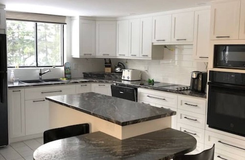 Carleton-sur-Mer House | Private Beach house, Maison de plage privée