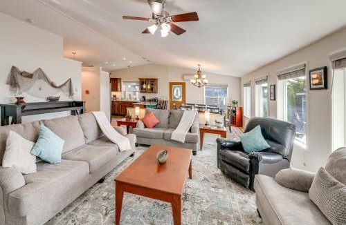 Florence House | Private Beach, Deck & Grill! Siuslaw River Getaway