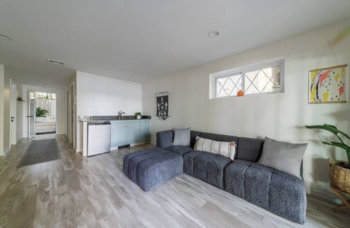 Jim Thorpe House | Private Beach & Dock, Pickleball, Kayaks, Pool table, Firepit, 240V-EV