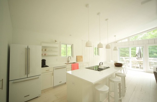 Springs House | Private Beach Getaway