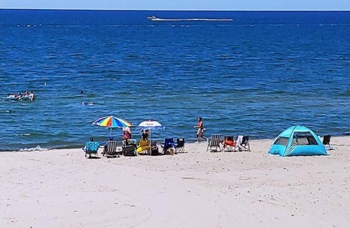 Lake Erie Beach House | Private Beach, Peaceful Lakefront Setting, Bonfires & Sunset Views