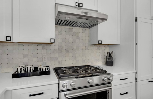 Rosemary Beach Cottage | PRIVATE BEACH/POOL ACCESS-Cozy Getaway Retreat-Newly Refurbished