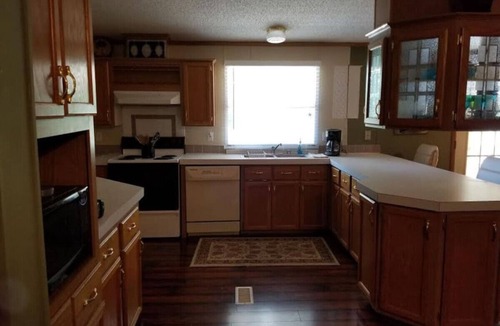 Longtown House | Private beach, quiet cove, beautiful deck view!