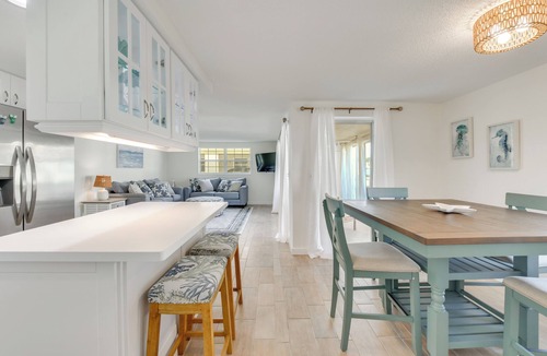 Siesta Key Villa | Private Beach Retreat on Siesta Key! Bright Villa