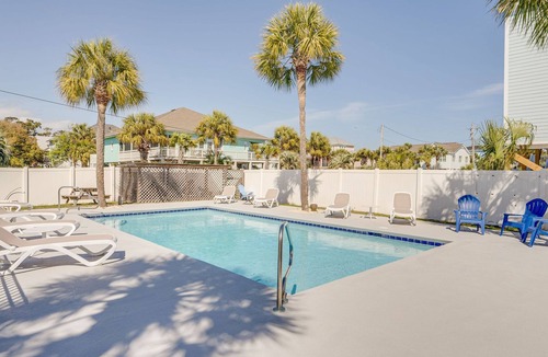 Ocean Drive House | Private Beach House with pool & hot tub + Free Attraction Tickets!