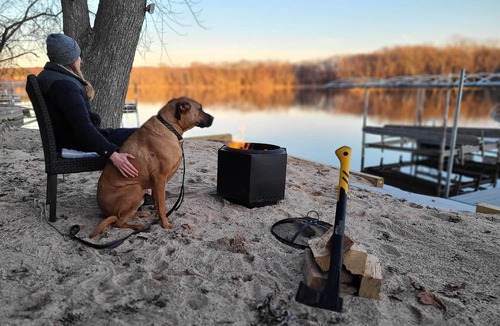 Edgerton House | Private Beach Waterfront w/Dock - Rock River Hideaway