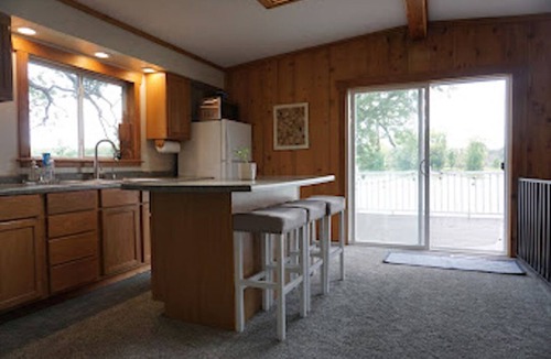 Edgerton House | Private Beach Waterfront w/Dock - Rock River Hideaway