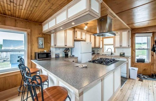 Scots Bay Cottage | Private beachfront cottage