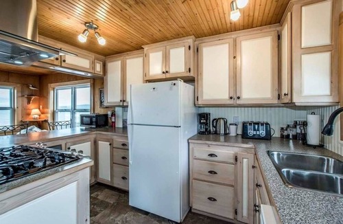 Scots Bay Cottage | Private beachfront cottage