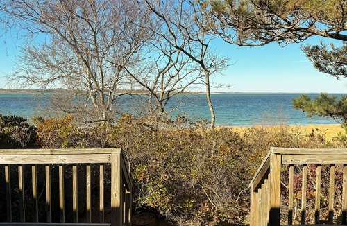 Prides Crossing House | Private beachfront escape on Coffins Beach w/amazing views & private beach