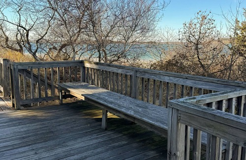 Prides Crossing House | Private beachfront escape on Coffins Beach w/amazing views & private beach