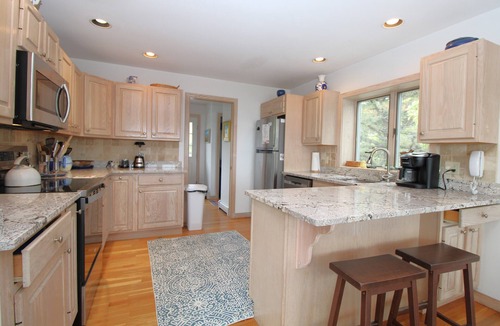 Eastham House | Private Beachfront Home on Cape Cod Bay (1047)