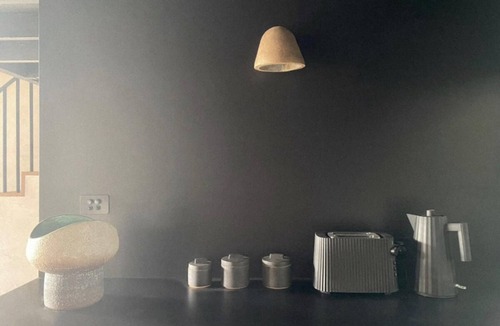 Suffolk Park Apartment | Private Beachside Luxe - Loft Studio Byron Bay with King Bed