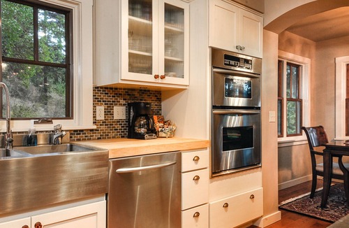 Eastsound House | Private & Beautiful Custom Orcas Island Vacation Home Eastsoundn