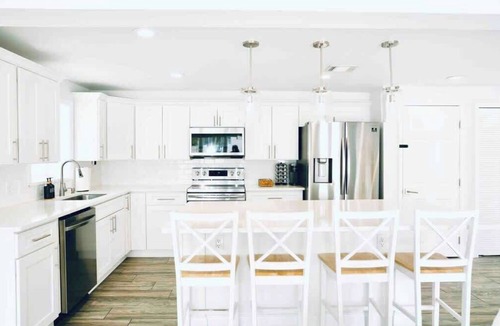 Neptune Beach House | Private beautiful beach house