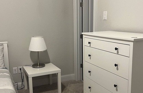 Pflugerville House | Private bedroom with private bathroom