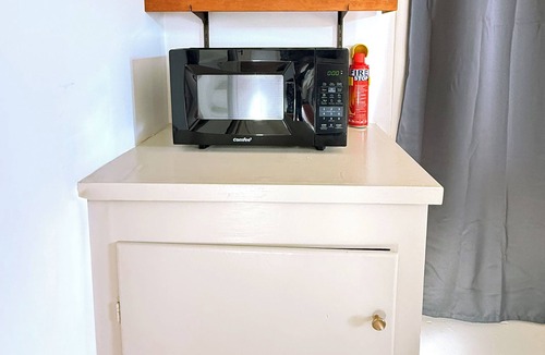 Berkeley Hills Apartment | Private Berkeley Hills Studio Suite With Laundry