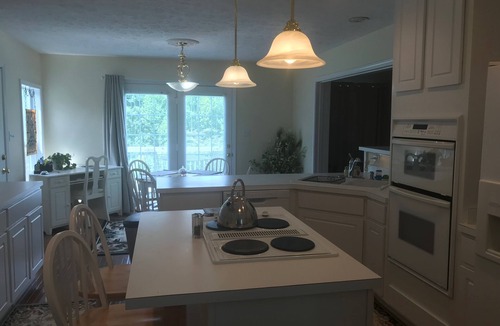 Lovingston House | Private Blue Ridge getaway with extra basement suite.