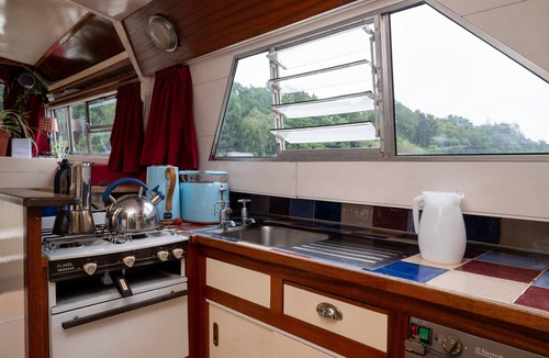 Hennebont Boat Rental | Private Boat 'Pénichette Lady Sarah' with Terrace