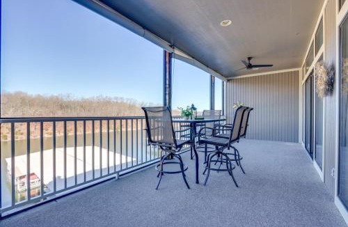 Osage Beach House | Private Boat Slip: Family-Friendly Lazy Days Condo
