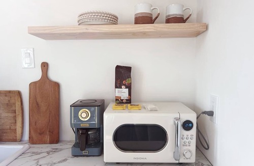 Marin City House | Private Bungalow in Charming Sausalito with WiFi