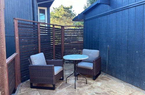 Marin City House | Private Bungalow in Charming Sausalito with WiFi