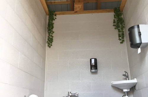 Port Matilda Cabin | Private Cabana