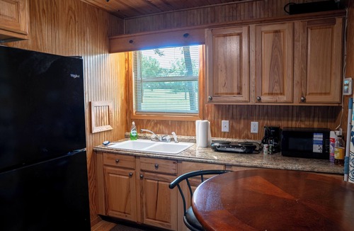 Grove Cabin | Private Cabin by Pond