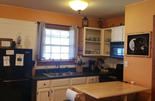 Summerfield Cabin | Private cabin in the national forest on 5 acres
