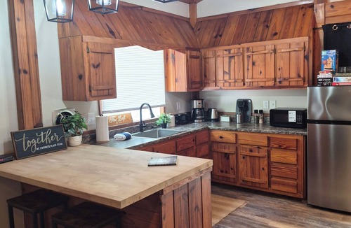 Live Oak Cottage | Private Cabin Near Suwannee Music Park