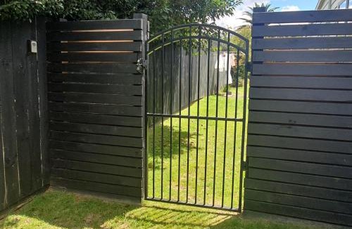 Waihi Apartment | Private Cabin