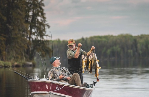 Ear Falls Cabin | Private cabin on a private lake. Perfect for relaxing completely off-grid.